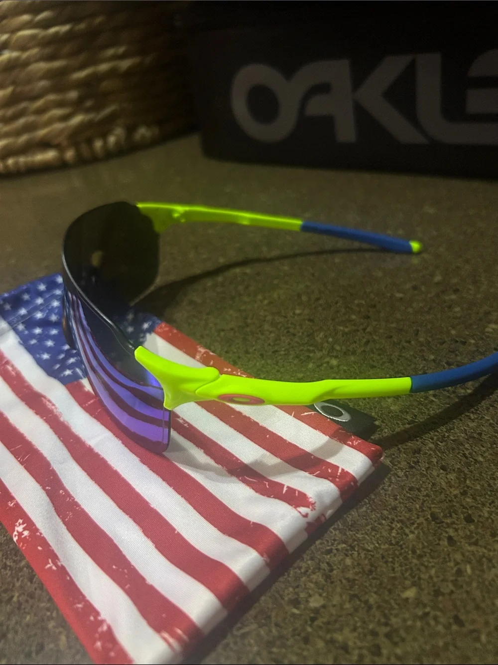 Oakley Custom Ev Zero Stride with Prizm Saph lens. New Unused from 2018.